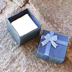 TINY Box of [Whatever] - "A RING Box..." but no ring?!?